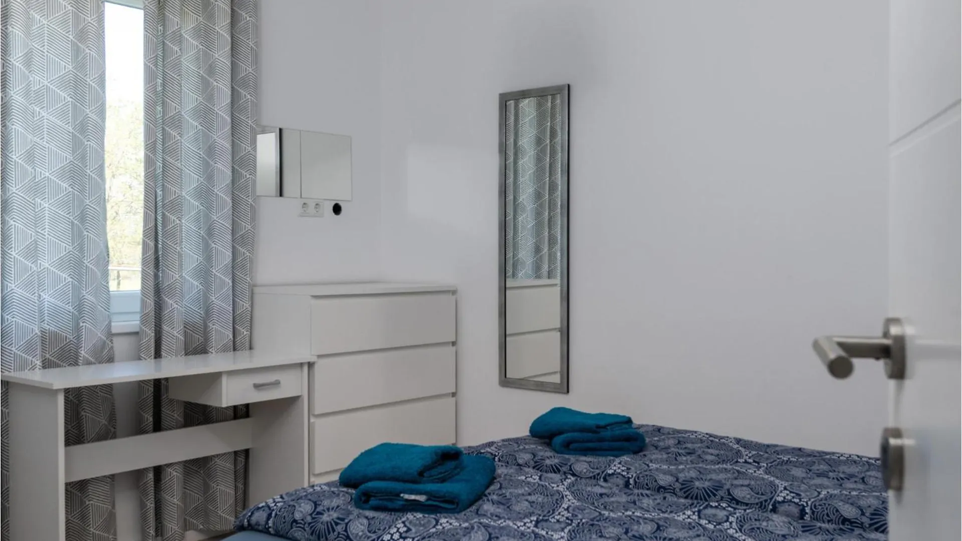 بيت للعطل Cozy Home In Santalezi With Outdoor Swimming Pool Nedeščina